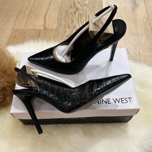 Brand new Nine West Feather Pointy toe pump